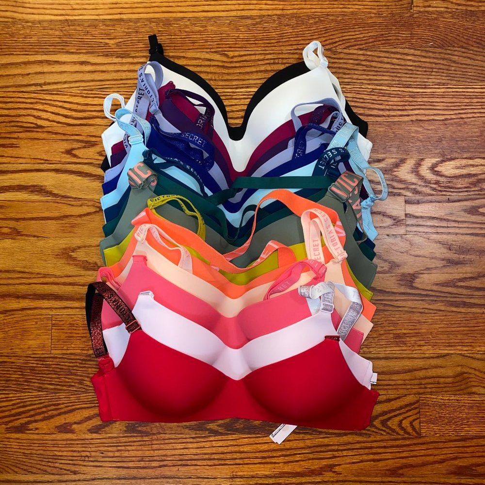 Lot of 16 Victoria's Secret Lightly-Lined Wireless Bras